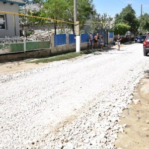 Примар вместе с жителями улиц и подрядной организацией проверили ход строительства дорог на улицах «28 июня» и «Гагарина»