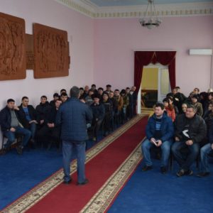 Состоялась рабочая встреча примара с жителями села по вопросу обсуждения плана строительства улиц с твердым покрытием в 2019 году