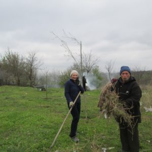 17 апреля жители улиц Горького и Пирогова благоустроили ближайшую несанкционированную мусоросвалку