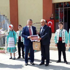 Танцевальный коллектив «Чекирге» с официальной делегацией примэрии на детском фестивале в Турции