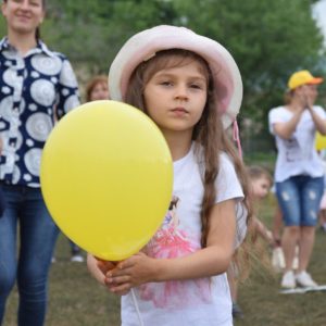 Угощения, флешмоб, конкурсы — большой праздник для маленьких