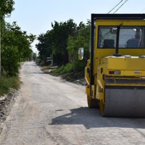 Завершилось строительство дороги улицы Павлова в белом варианте