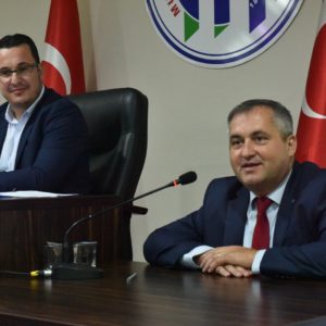 Олег Гаризан выступил на ноябрьском заседании муниципалитета Мустафакемальпаша