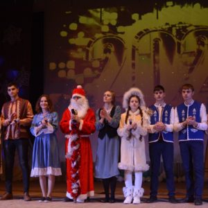 30 декабря в зрительном зале Дома Культуры села Копчак состоялась премьера мюзикла «Ромео и Джульетта»