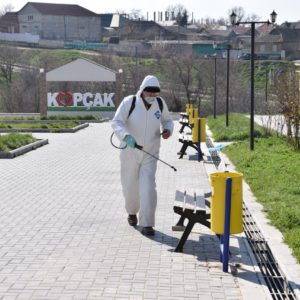 Примэрией продезинфицированы улицы и территории общественных мест