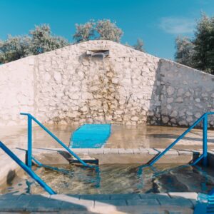 Завершение ремонтных работ по восстановлению родника Ялпуг.