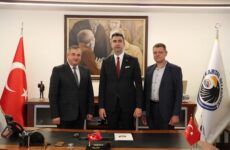 Примар Олег Гаризан и депутат НСГ Валерий Манастырлы посетили город Картал в Турции