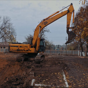 В Копчаке строят плавательный бассейн